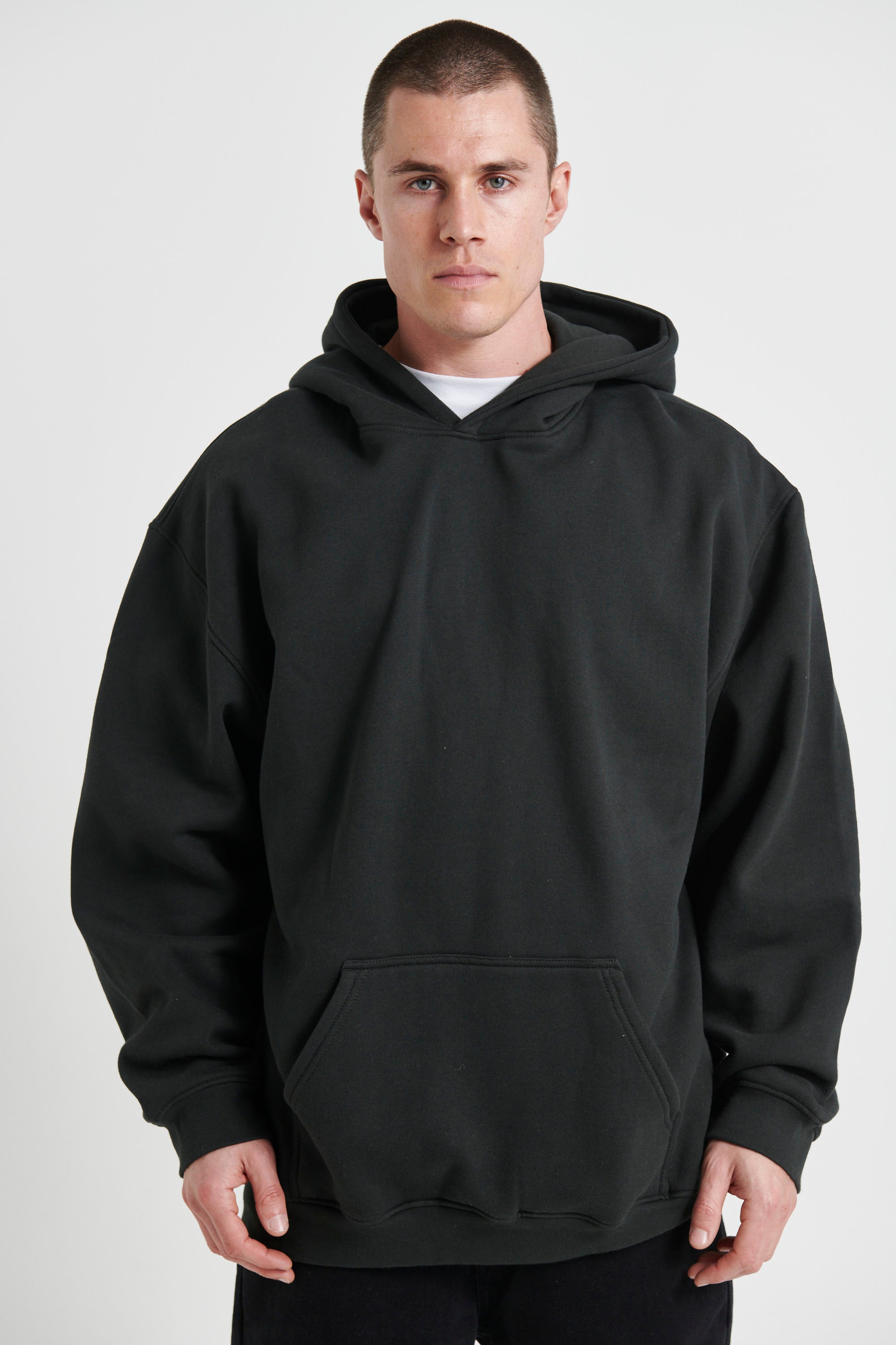 Roman Oversize Hoodie Black
